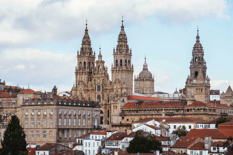 santiago de compostela en moto por galicia